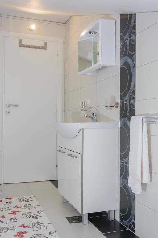Appartement Apartman Daria à Trogir Extérieur photo