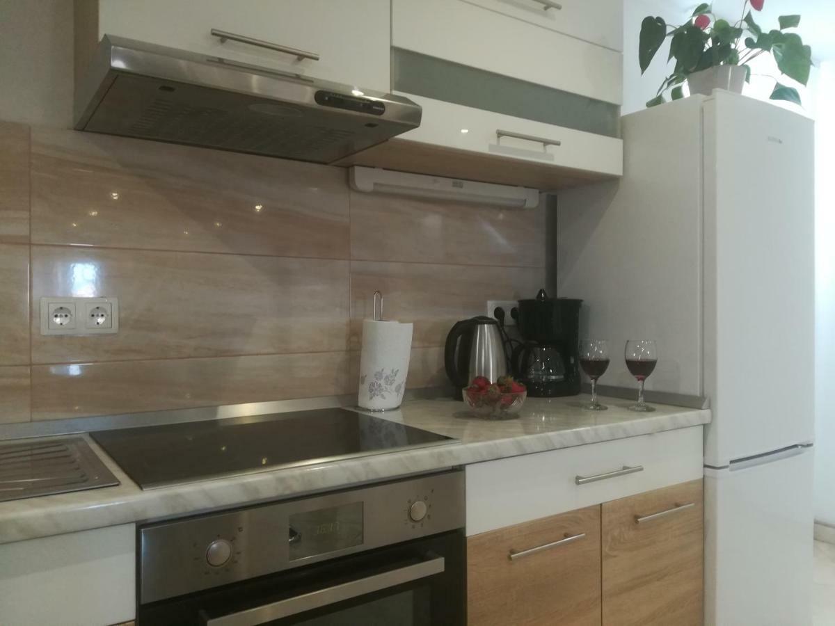 Appartement Apartman Daria à Trogir Extérieur photo